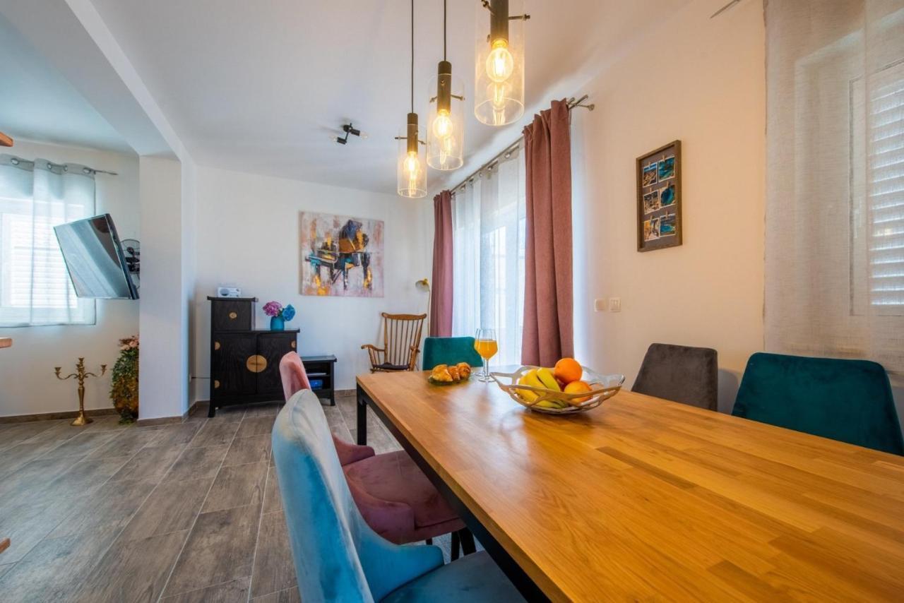 Kaštela Apartman Paula מראה חיצוני תמונה